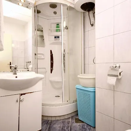 - 10315 * ספליט